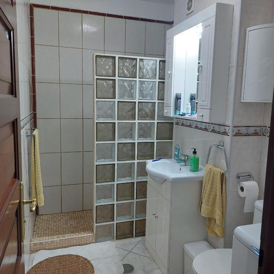 Victoria Court 2, Los Cristianos Guincho  Extérieur photo